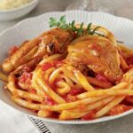 Pazar sofrası için bir horoz ziyafeti