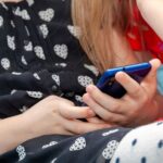 Teknoloji devleri yaş doğrulaması konusunda baskı altında