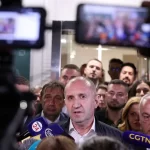 Bulgaristan’ın Kremlin yanlısı eski cumhurbaşkanı, seçimde ezici bir zafer kazanmaya hazırlanıyor