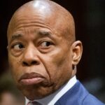 Eski New York Belediye Başkanı Eric Adams Arnavut vatandaşı oldu