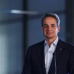 Mitsotakis, Macaristan seçim zaferinin ardından Peter Magyar’ı tebrik etti